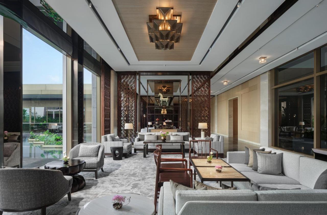 Capella Bangkok Hotel Exterior photo